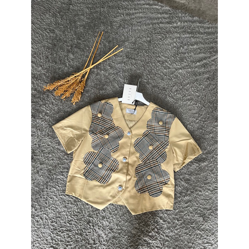 SL063 | BLOUSE MOTIF BUNGA by AVIVA IMPORT BANGKOK | ATASAN WANITA | BLOUSE WANITA | BLOUSE IMPORT |