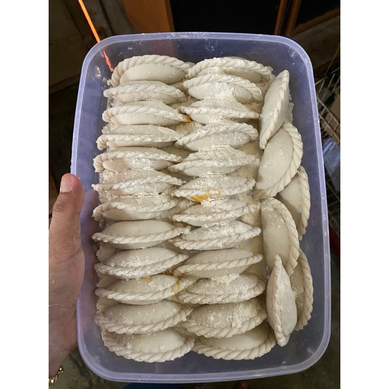 

Cireng isi ayam suwir pedas