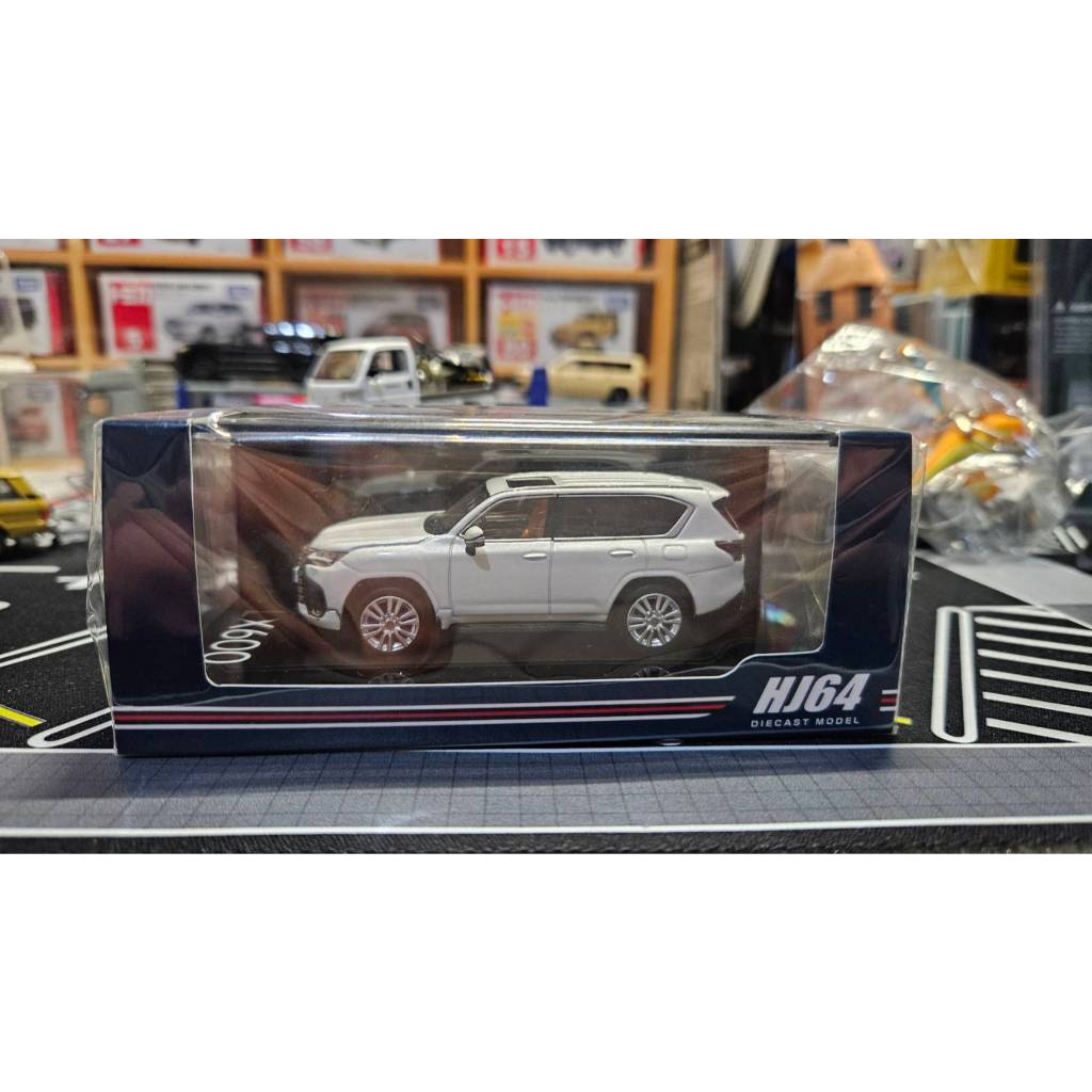 Hobby Japan HJ641061W Lexus LX600 Executive Sonic Quartz