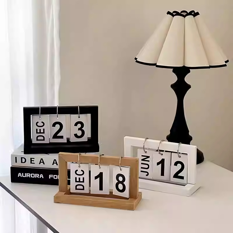 

24HOUSE Halaman Kalender Kayu Sederhana Membalik Ornamen Meja Kamar Tidur Hadiah Liburan Kalender Meja Dekoratif