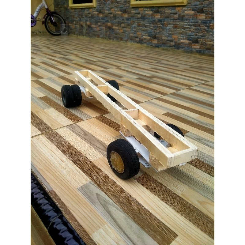 chasis miniatur truk oleng/chasis miniatur truk canter