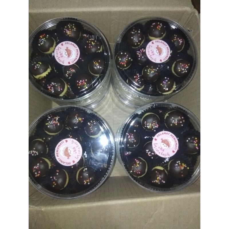

Bola lapis coklat