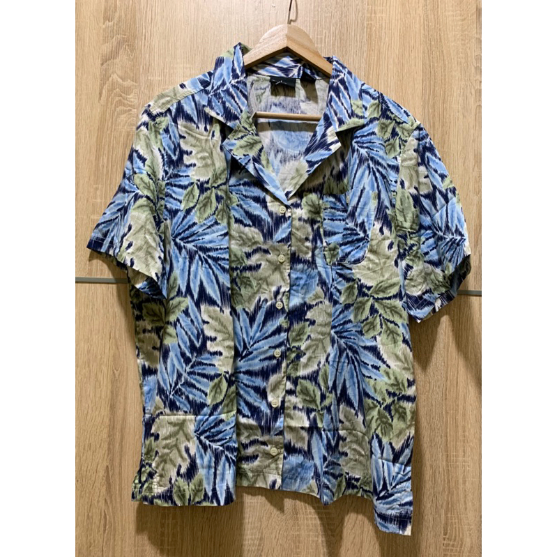 KEMEJA / BLOUSE WANITA MOTIF DAUN