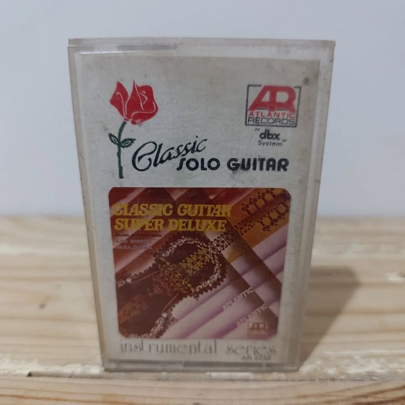 Kaset LOS INDIOS TABAJARAS // MIGUEL BARBERA - Classic Solo Guitar