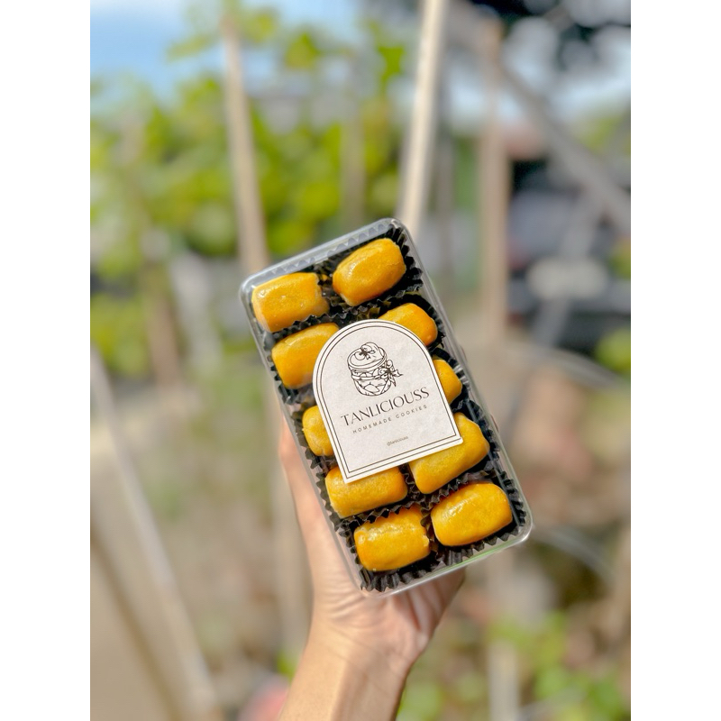 

Kue kering Lebaran toples 600ml