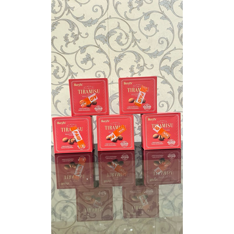 

Beryls Kardus Kecil (PO Kirim 7 April) Pekanbaru