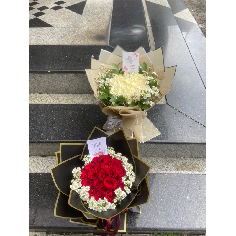 Buket Bunga Wisuda Surabaya