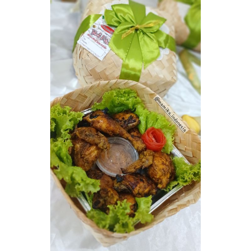 

Hampers Ayam Bakar Hantaran Lebaran