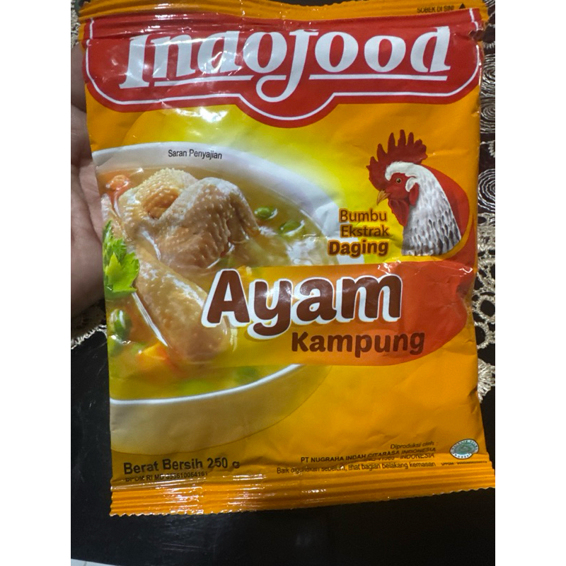 

Indofood Bumbu ektrak daging ayam kampung 250g
