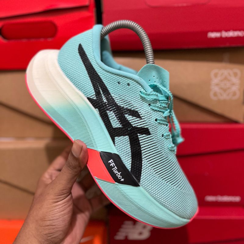 Asic Metaspeed Sky Ekiden