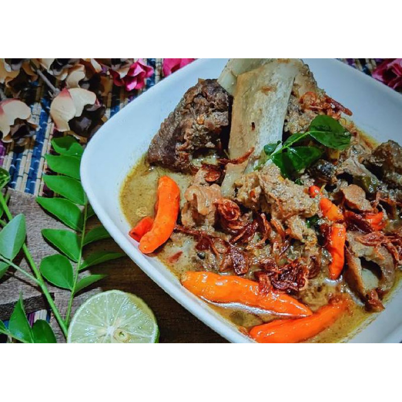 

DAGING SAPI MUDA POTONG GULAI 450 GR