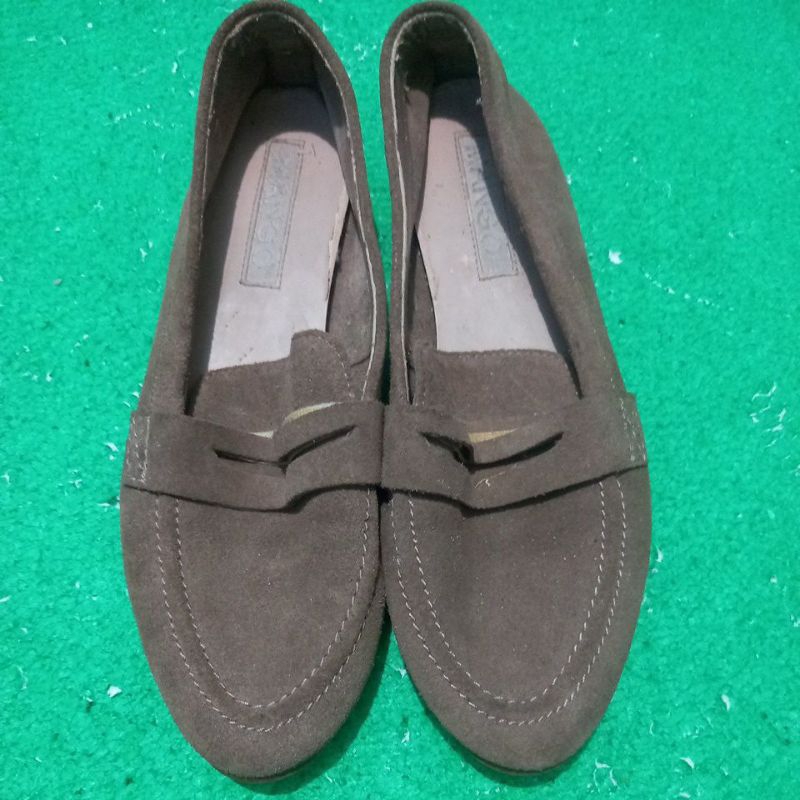 Sepatu bekas Mango wanita