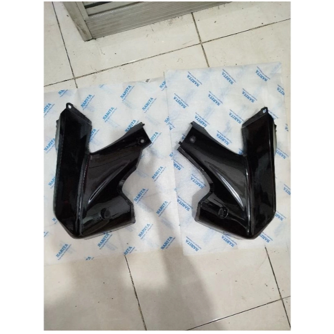 Legshield sayap bawah Honda Revo absolute hitam legshield bawah Revo absolute 110 hitam sepasang SET