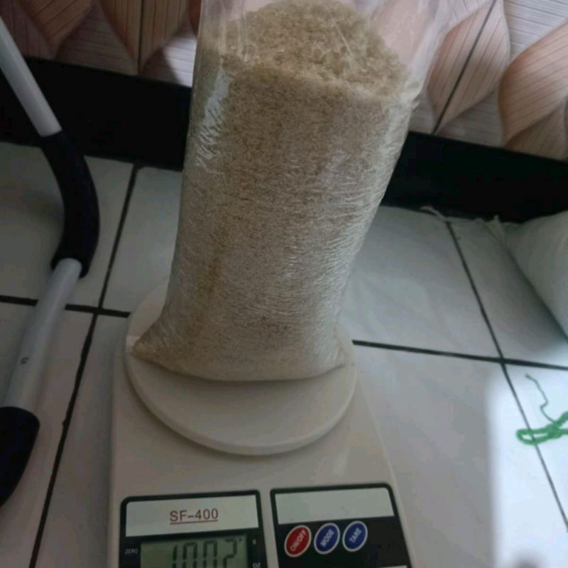 

Gula pasir kemasan plastik 500 900 1000 gram