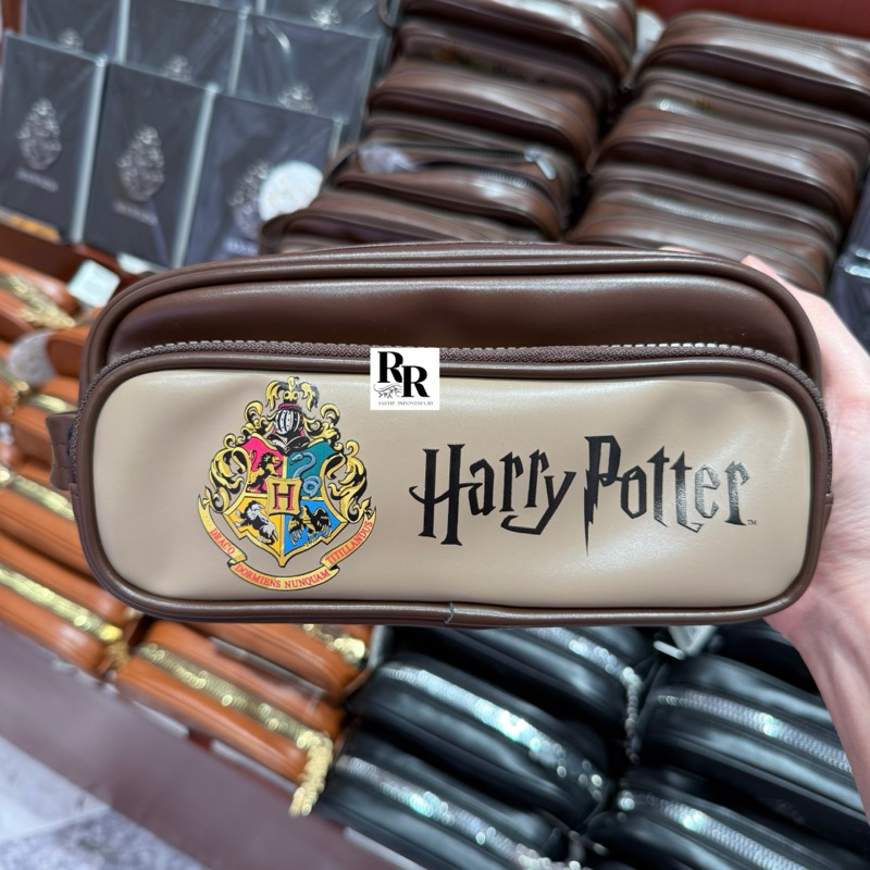 

Miniso x Harry Potter - Kotak Pensil / Pouch MakeUp / Harry Potter Long MakeUp Bag Collection