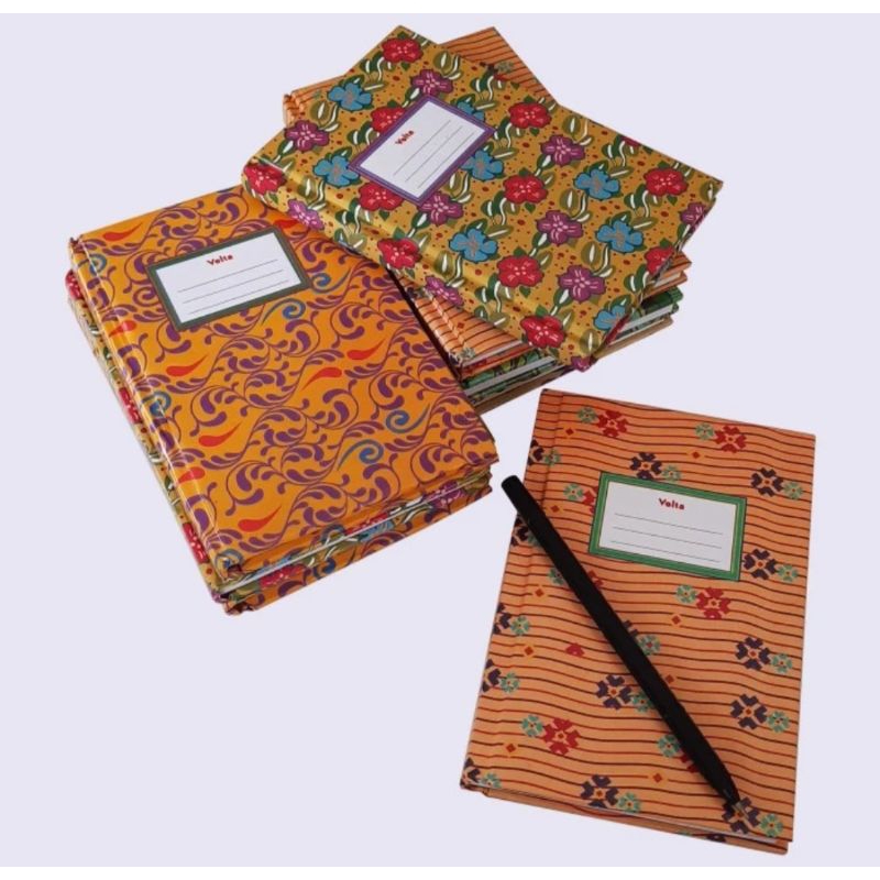 

Buku Hardcover berukuran kwarto Isi 100 Lembar