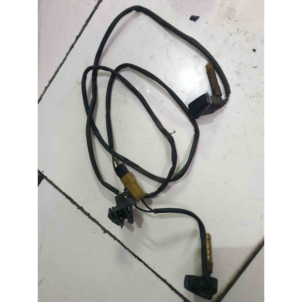 nozzle washer wiper Mercy Mercedes W202 C200 C180