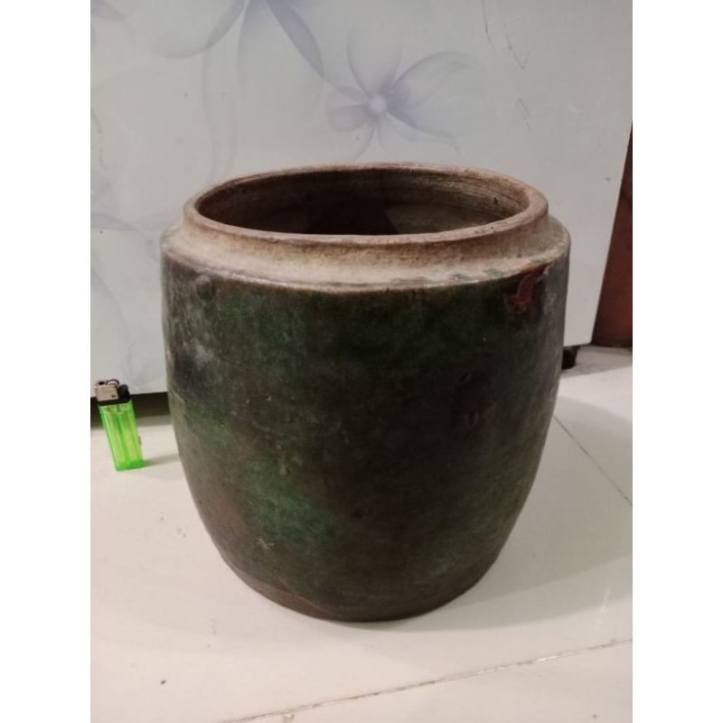 Guci kuno china hijau celadon temuan sungai keramik tinggi 25cm