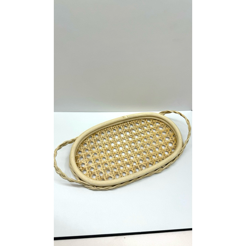 tray rotan