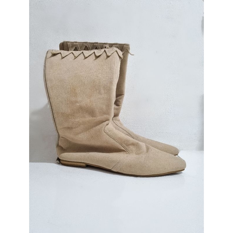 Preloved Bekas Second Ankle Boots Tetia Cosplay Atelier of Witch Hat | Sepatu Boots Sebetis Wanita F