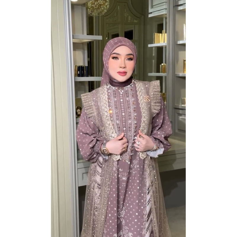 Dress Set Hijab Grand Opening Store Eksklusif Shellasaukia ORI 100% by Shellasaukia