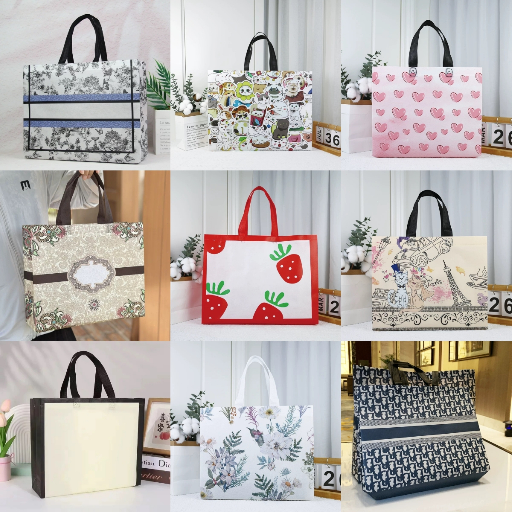 

Tas Belanja - Tas Spunbond - Tas Jinjing - Tas Souvenir - Tas Jinjing Wanita - Tas Lipat - Tas Kado - Kantong Belanja - Souvenir - Kantong - Shopping bag - Spoundbond - Tote Bag - Tas Wanita - Tas Murah - Tas Belanja Murah - Tebal dan Kuat - Tas Wanita-1