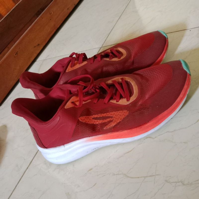 Sepatu Running Nineteen Ryuga