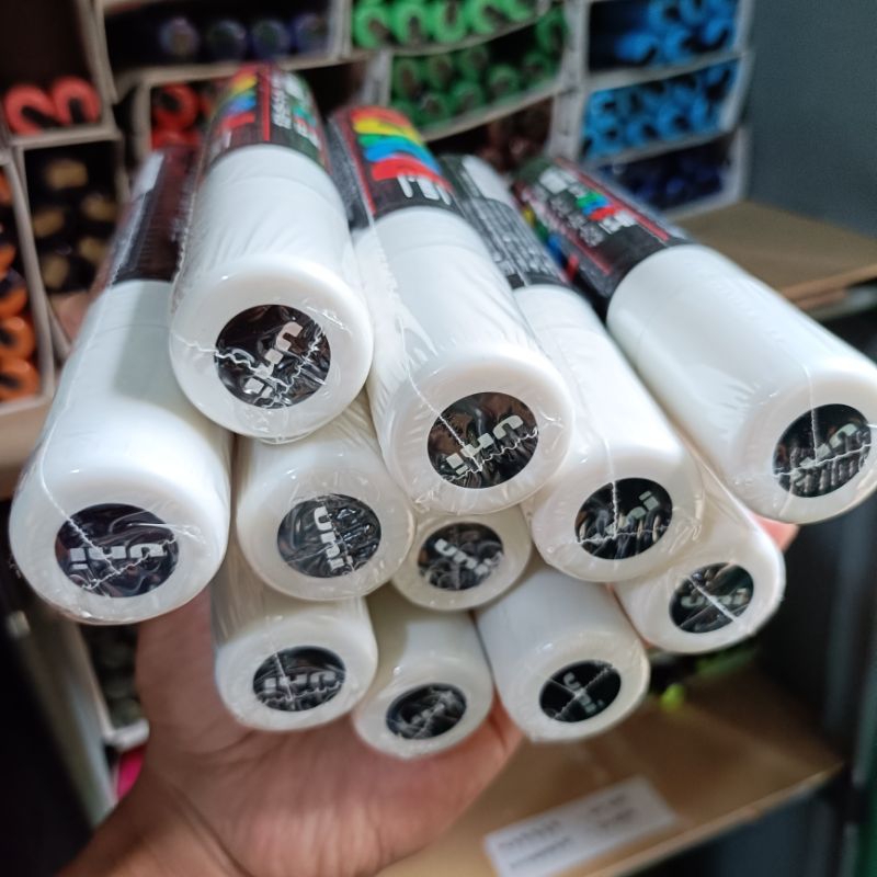 posca pc - 17 / white