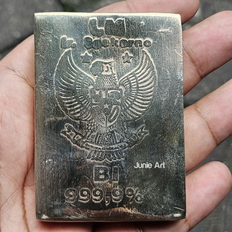 Replika Emas Batangan LM Ir Sukarno soekarno Bahan Kuningan Asli Antik