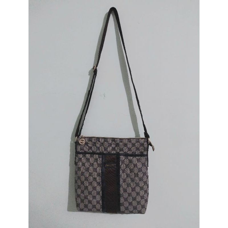 SSamzie sling bag