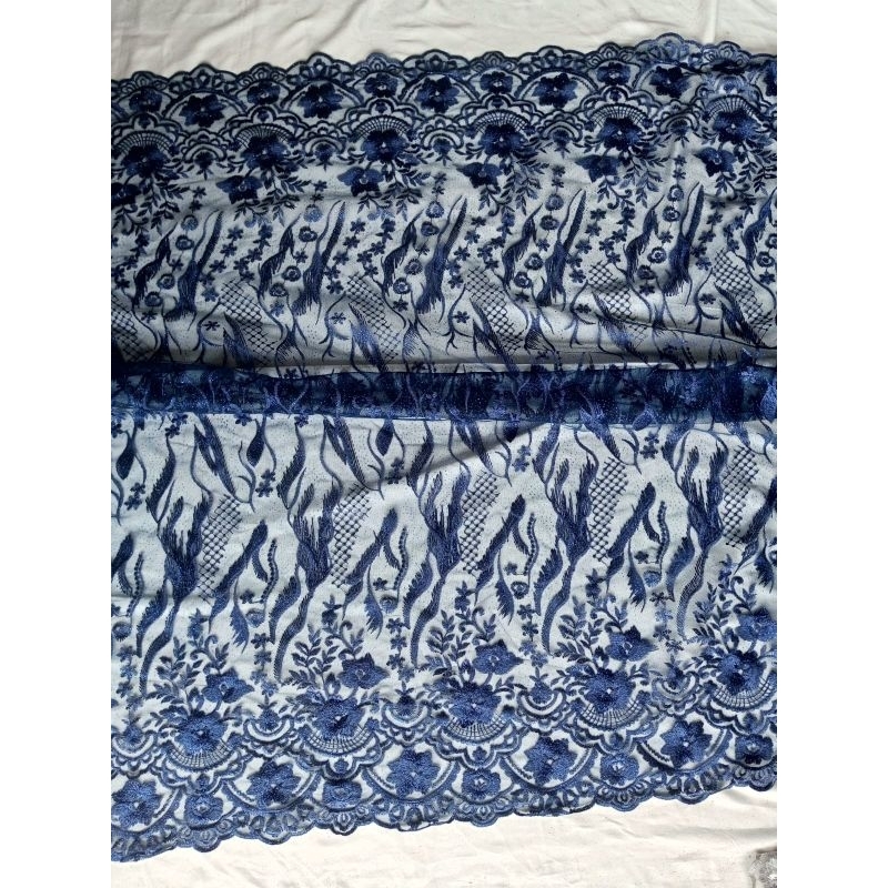 Kain tile bordir, brokat