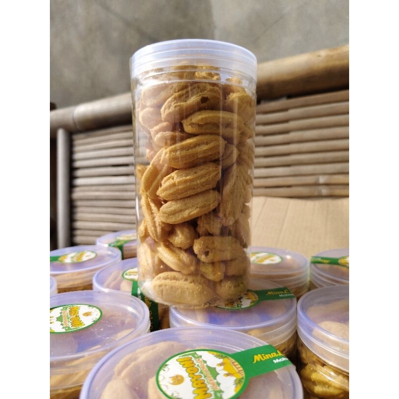 

Kue Sus Keju Kemasan Toples Cantik