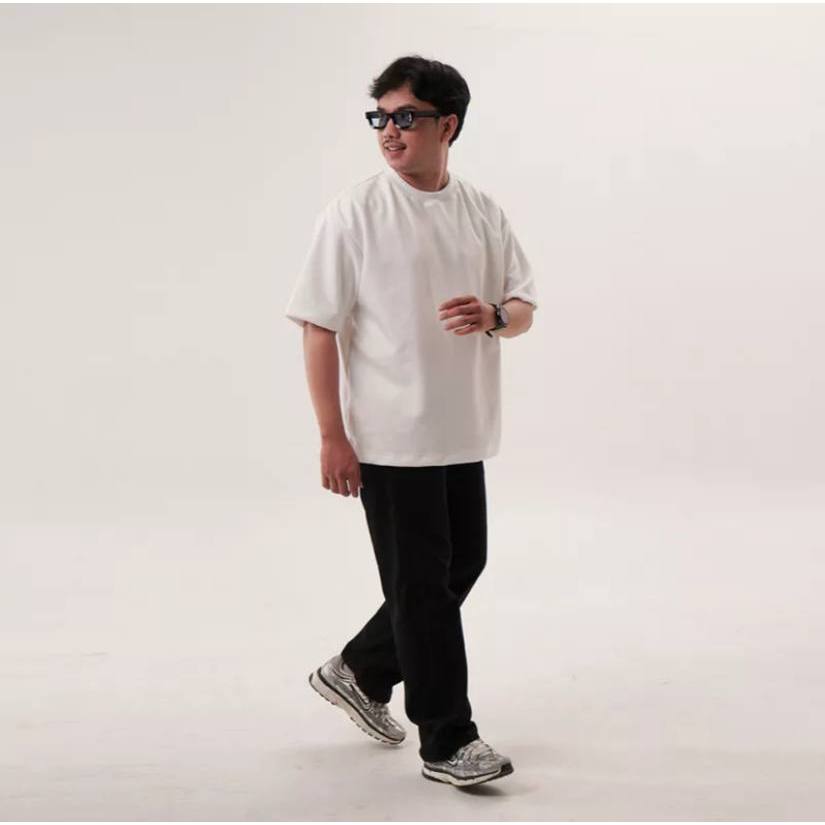 Promo Kaos Polos Oversize 16s Pria T-Shirt Putih Terlaris