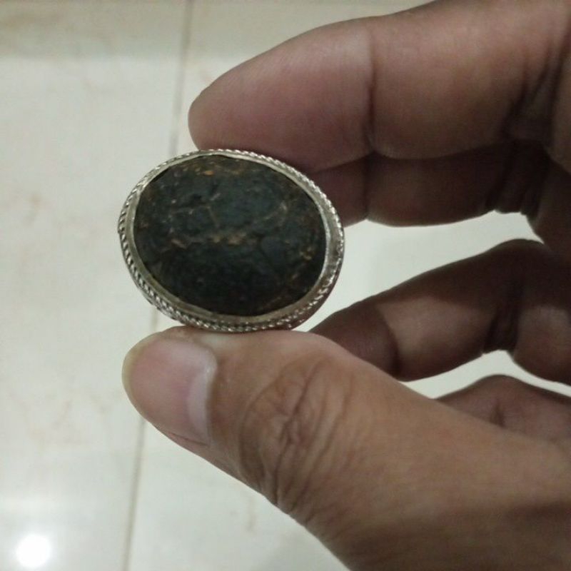 cincin batu umpak mataram
