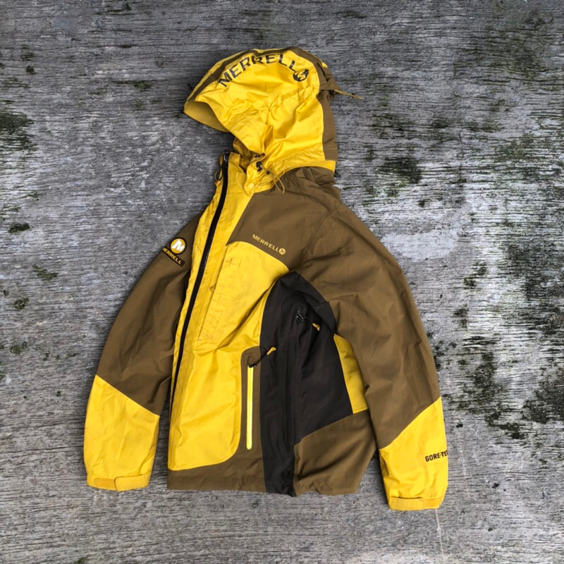 outdoor Merrell gorpcore waterproof second bekas not arcteryx