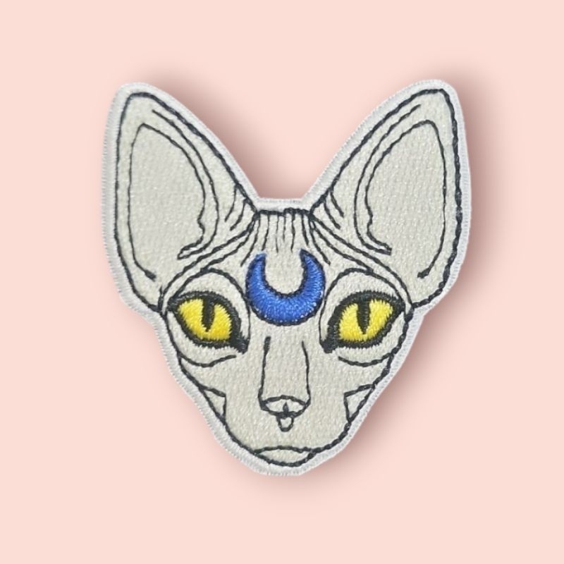 Iron Patch Kucing Sphynx