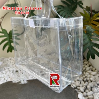 

Tas Mika 30x8x28 / Goodiebag document dan laptop