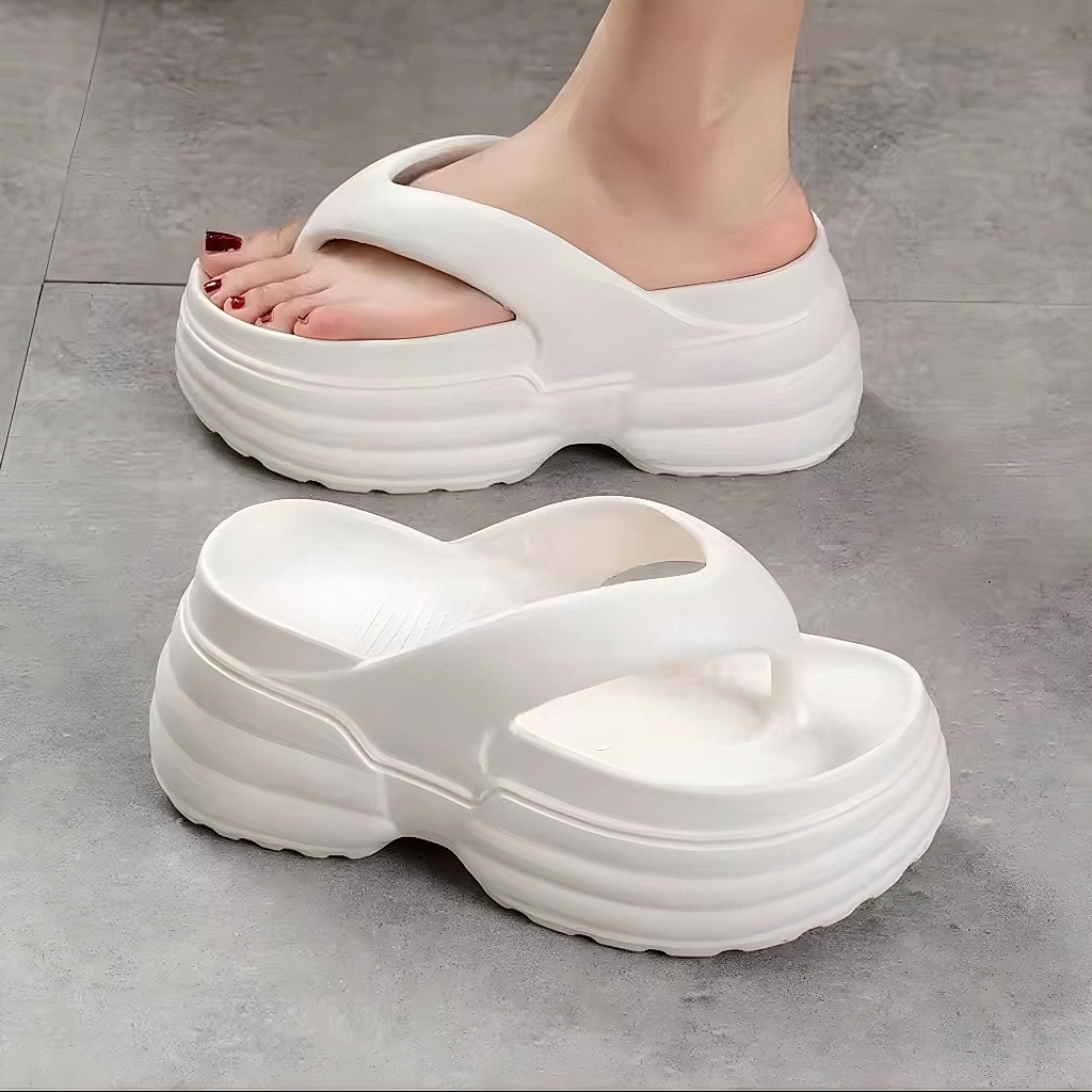 Sandal Jepit Wanita/Remaja Bersol Tebal Sandal Sepatu Peninggi Anti Selip Cewek Wedges Sandal Pantai