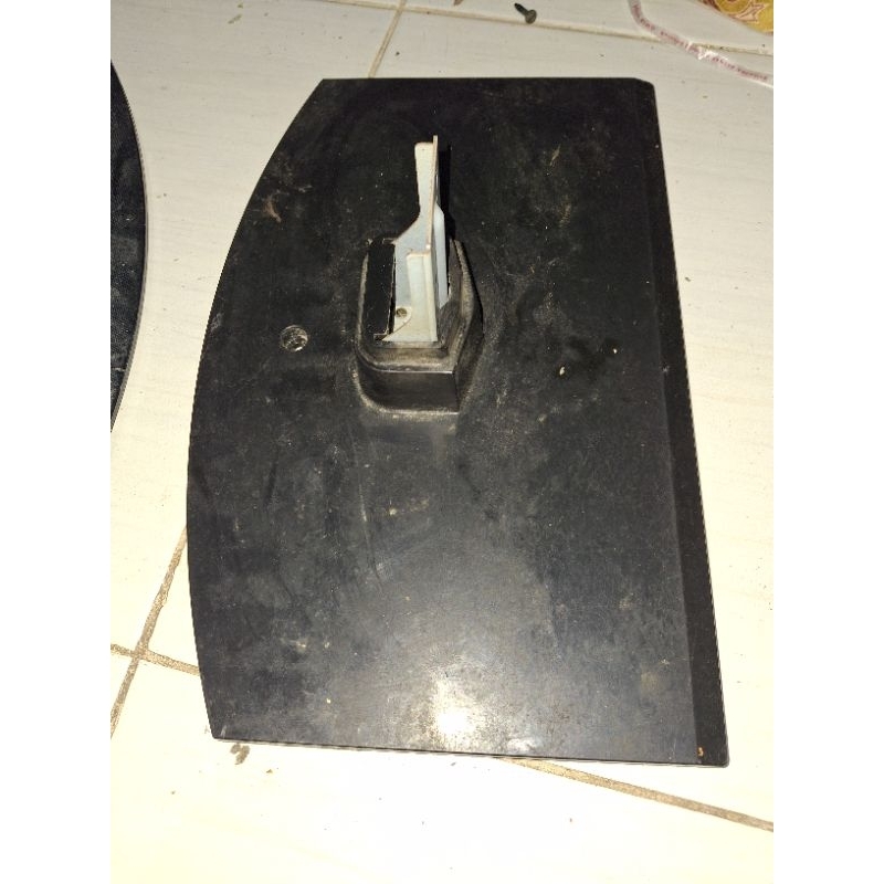 KAKI TV LCD TOSHIBA 32PB10E