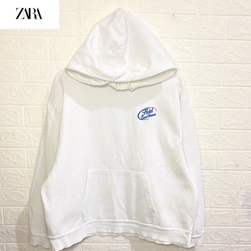 Zara woman off white oversized hoodie
