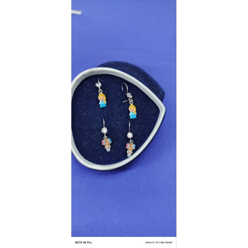 anting desy anak Elsa frozen