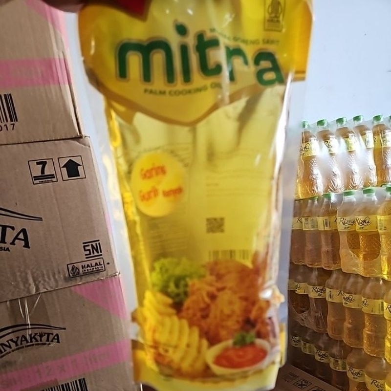 

RB22 Minyak Goreng Premium MITRA 1 Liter Full Produk Sinarmas