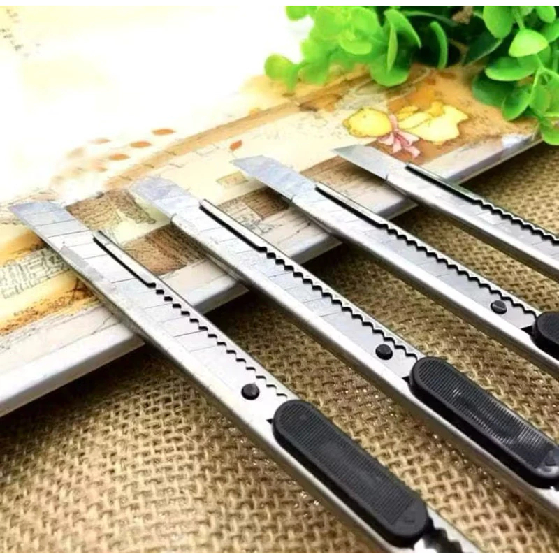 

Glogabshoop-Pisau Cutter Mini Stainless Cutter Mini Besi Pisau Mini Cutter Stainless Steel