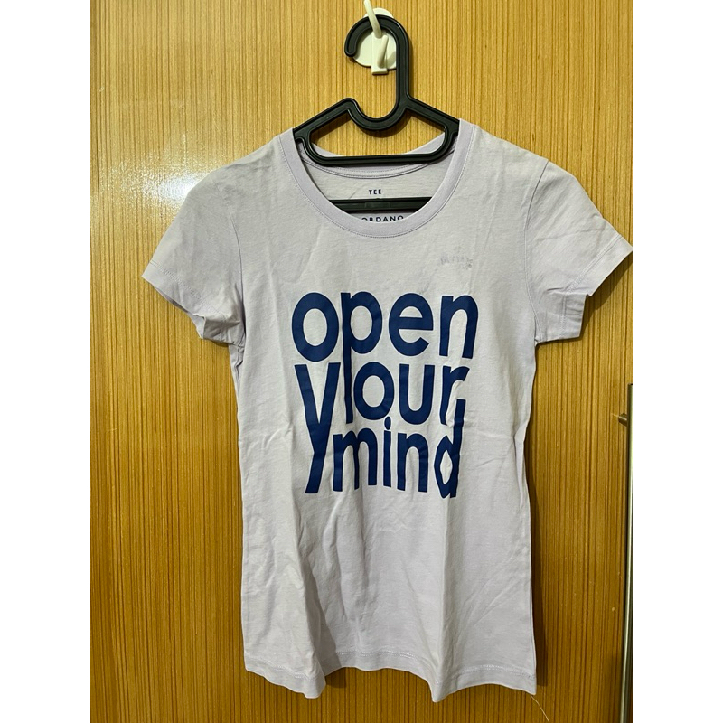 preloved kaos giordano wanita warna ungu