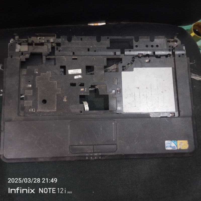Palmrest Atas Lenovo g450