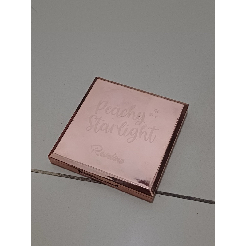 reveline eyeshadow peachy starlight