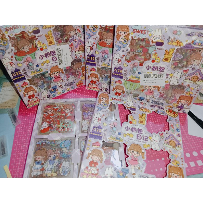 

Sticker 100 pcs/stiker 100 lembar/stiker 1 box diary karakter lucu imut korea journaling