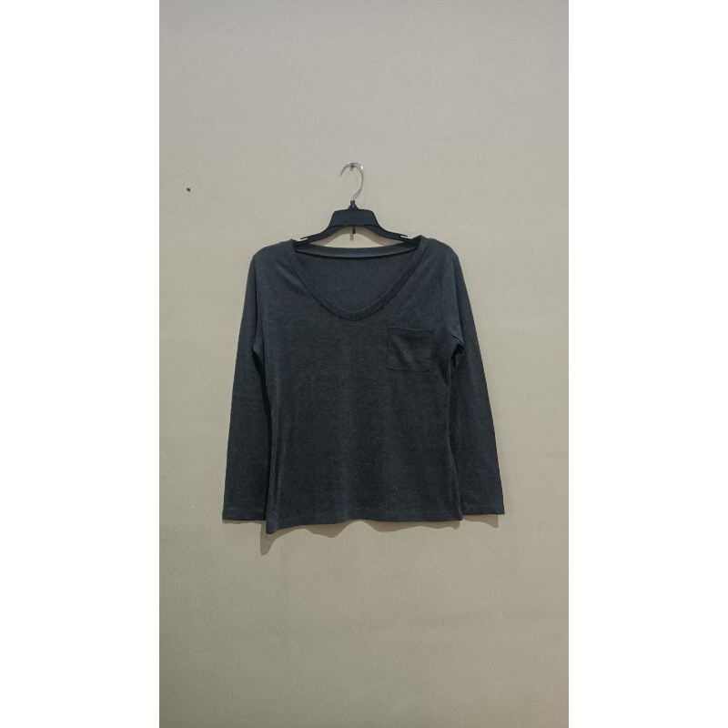 Kaos Cewek Polos Lengan Panjang (Ex. Display Toko)