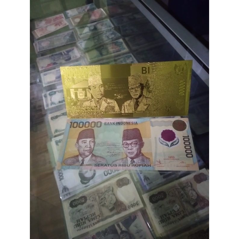 UANG KUNO SET 100000 POLIMER 1999 DAN SOUVENIR UANG 100000 RUPIAH