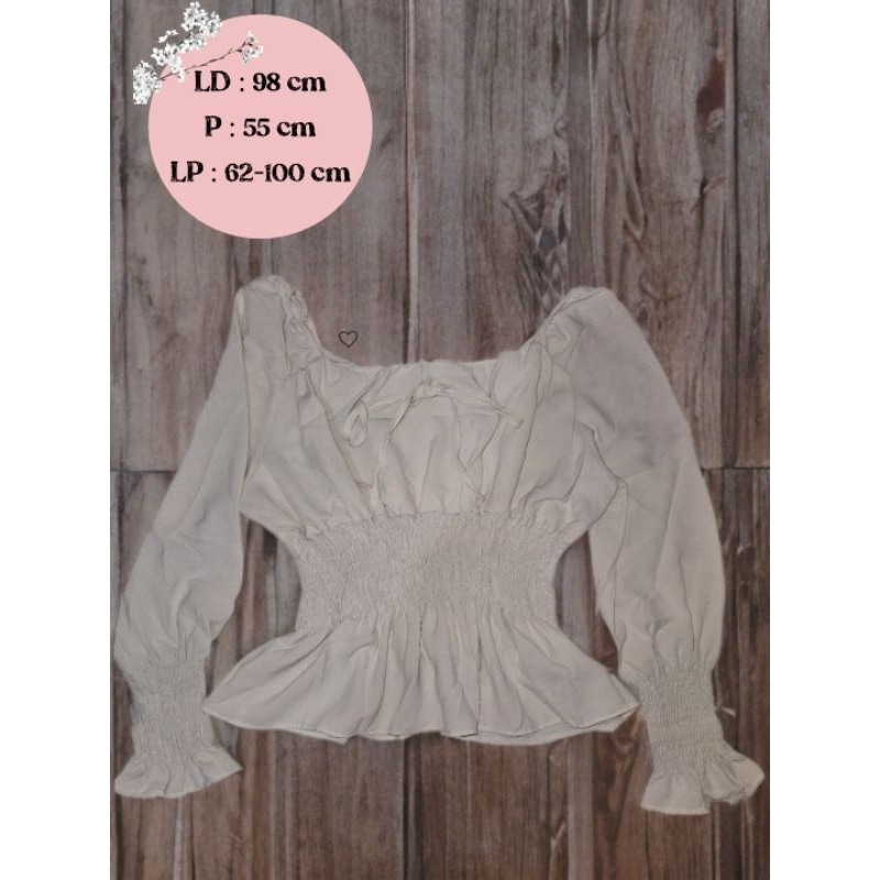 [PRELOVED] Baju/Blouse Serut Pinggang Putih Gading